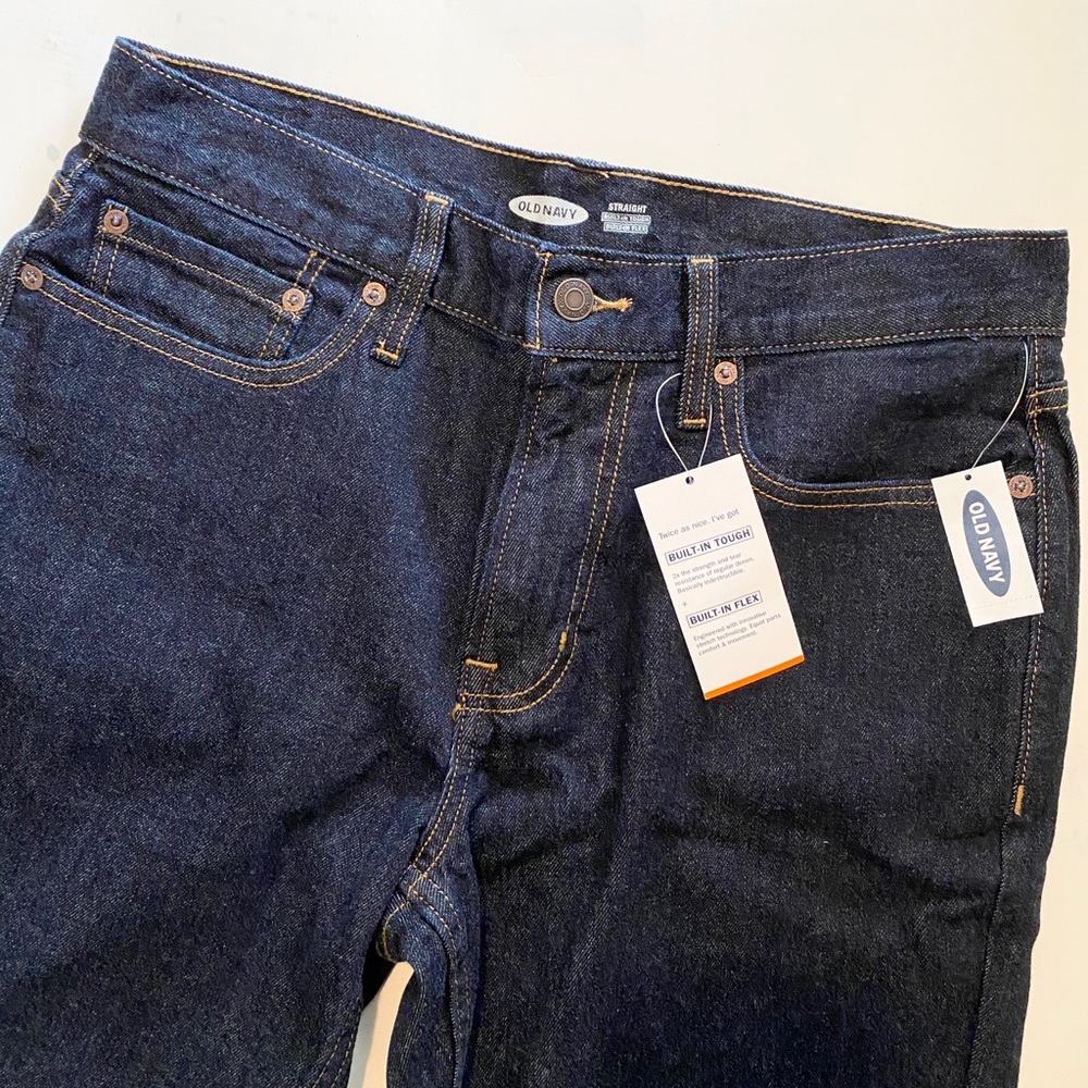 NWT Old Navy Built-in Flex Straight Jeans